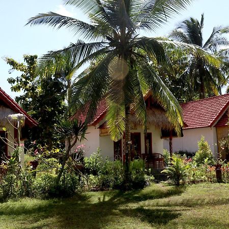 Dangin Kubu Bungalow Sakti Kültér fotó