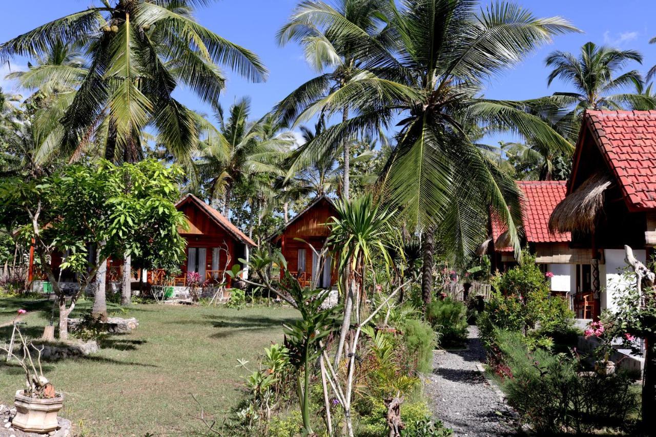 Dangin Kubu Bungalow Sakti Kültér fotó