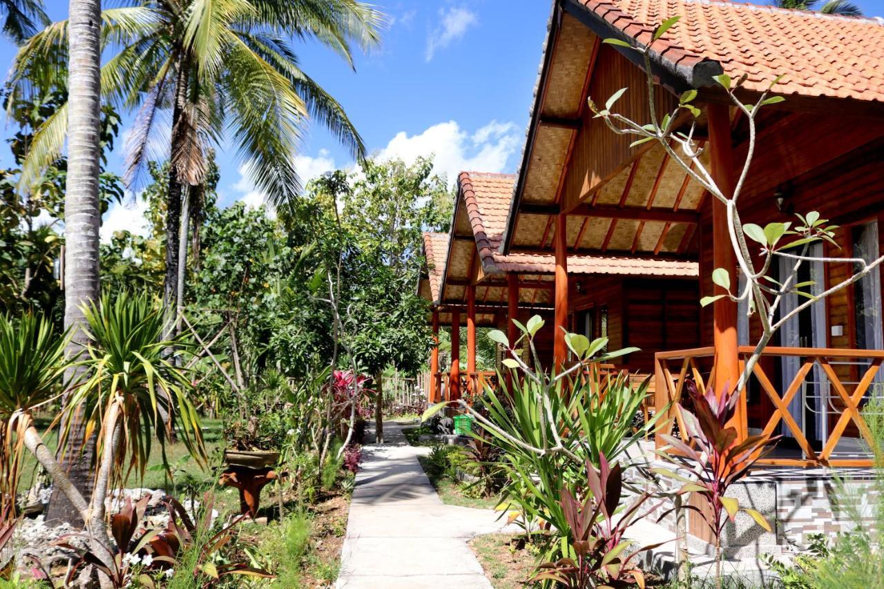 Dangin Kubu Bungalow Sakti Kültér fotó