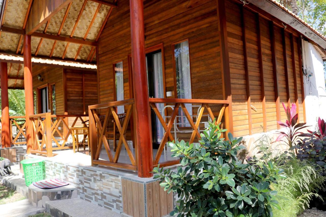 Dangin Kubu Bungalow Sakti Kültér fotó